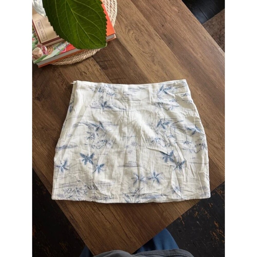 Le Lis floral mini skirt